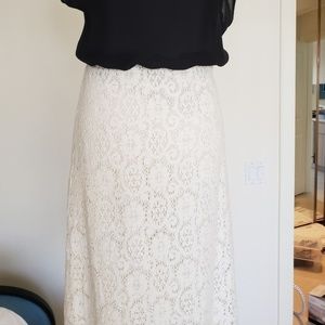 KORS BY MICHEAL KORS LACE SKIRT SIZE 2